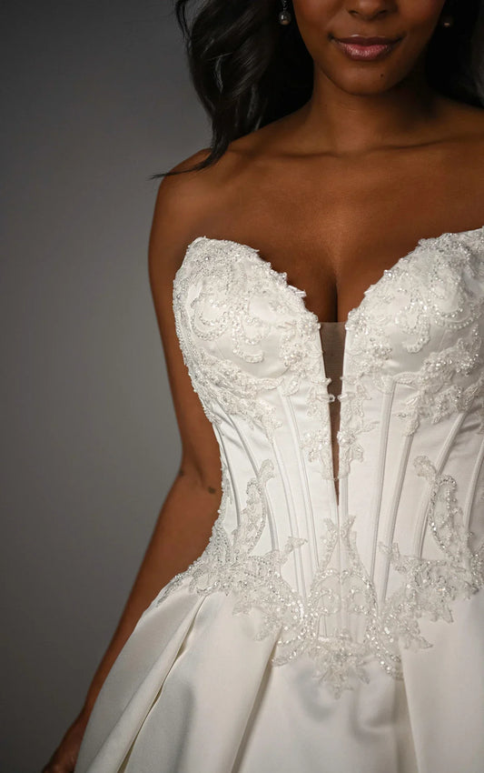 From Sample to Silhouette: How We Fit Stella York Gowns for Every Bride