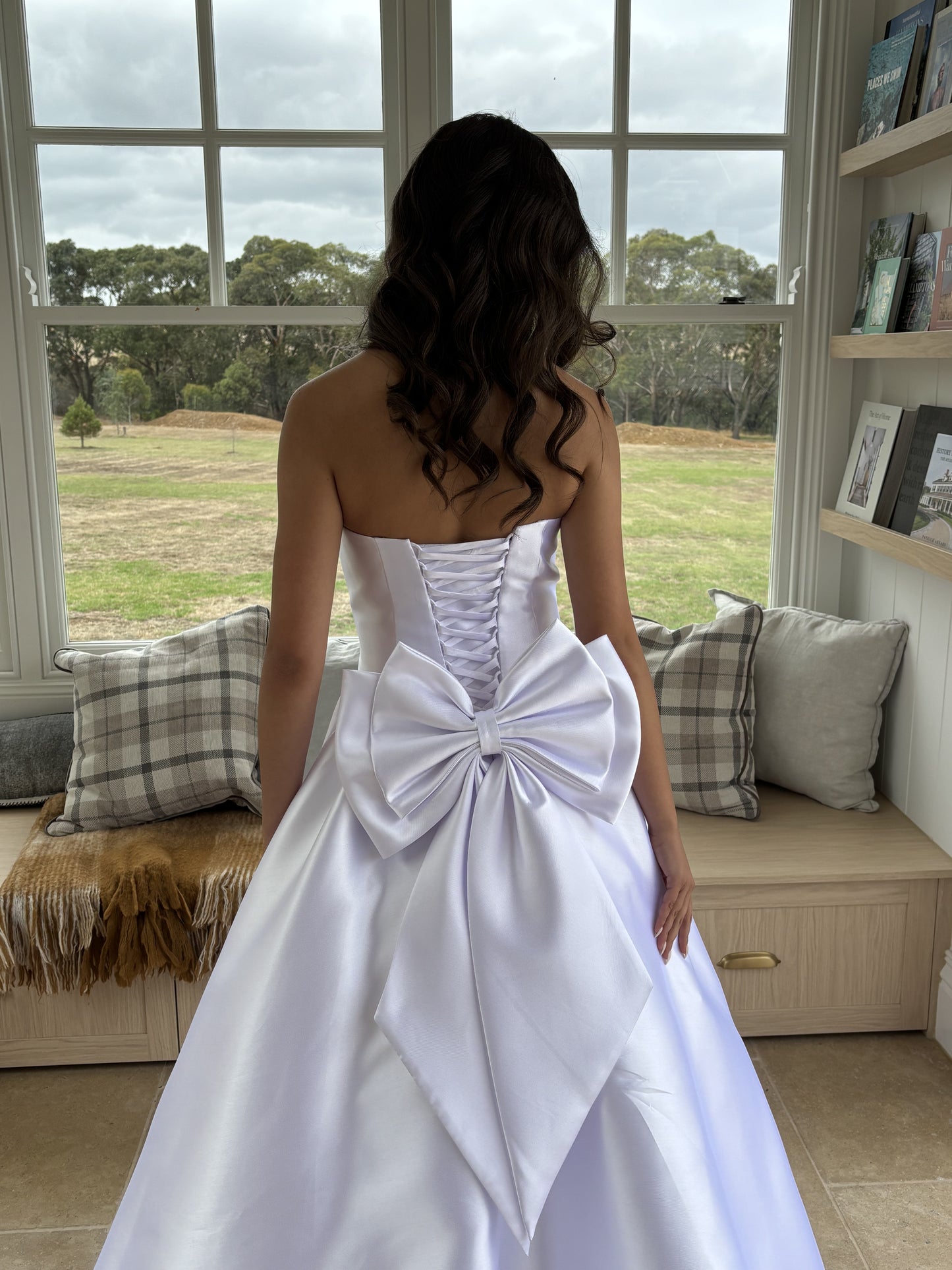 Edelweiss Bow