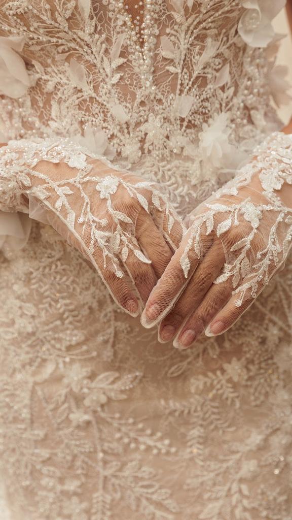 Monica Loretti 9356 Gloves