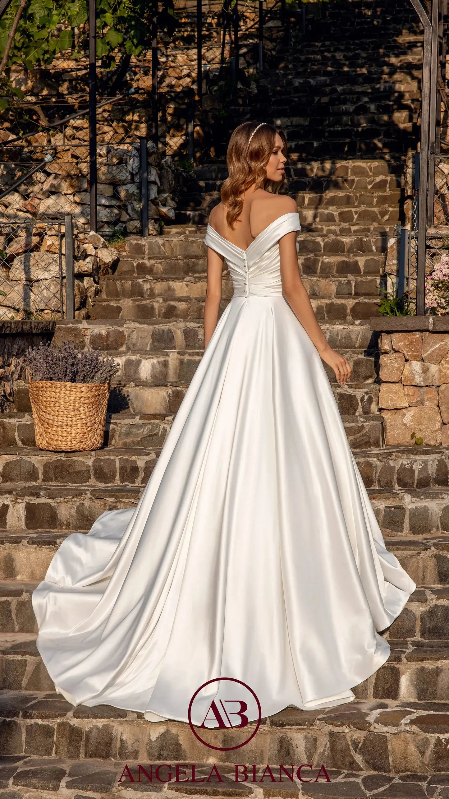 Angela Bianca 1072