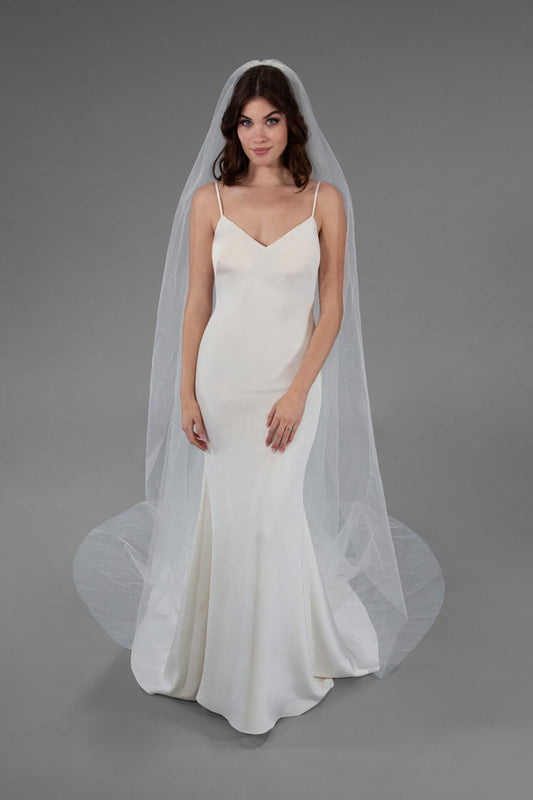 Grace and Goddess Veil AVL0108