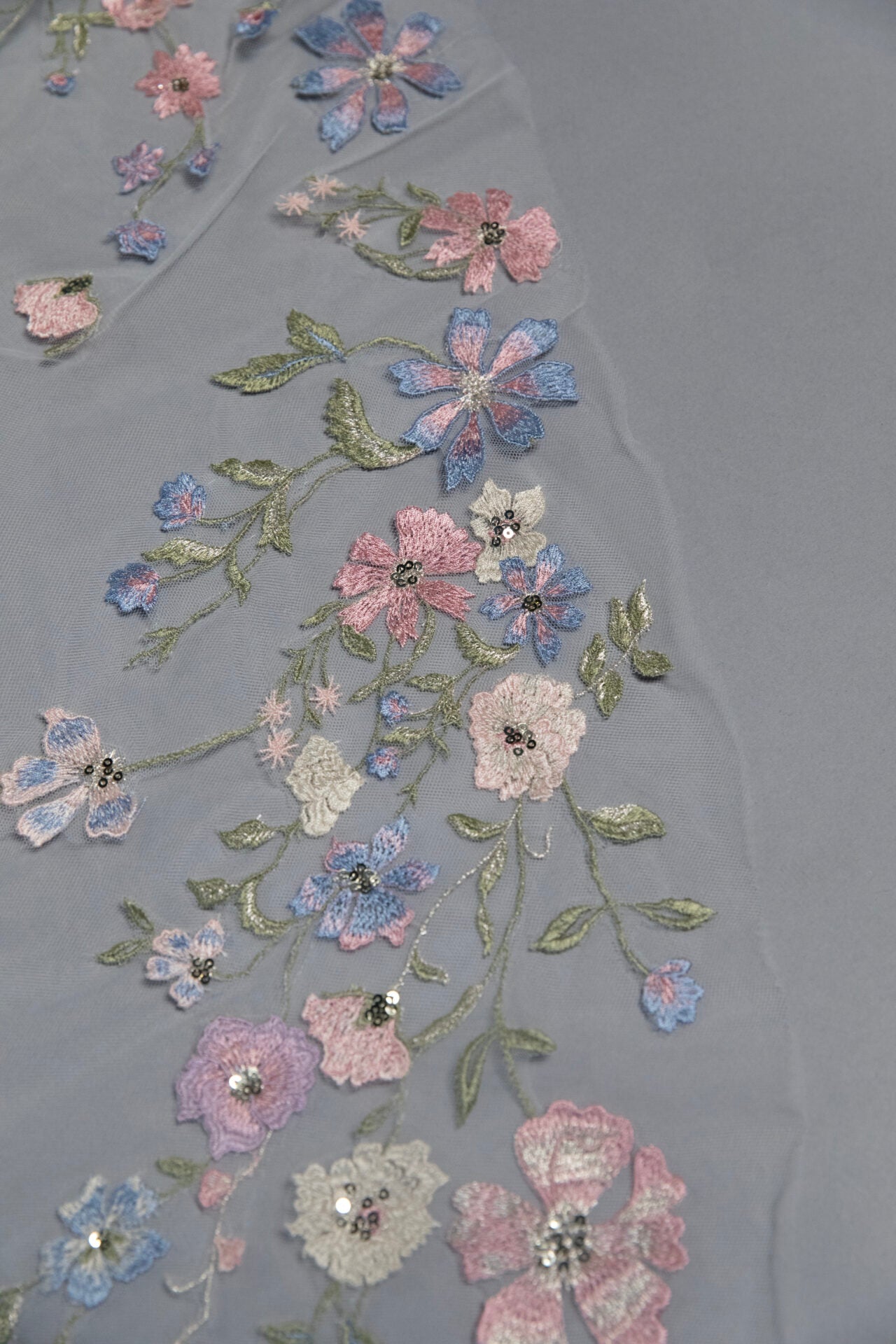 Grace and Goddess Veil AVL0192
