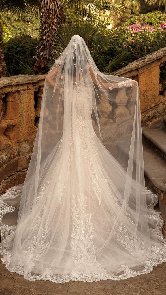Monica Loretti V07 Veil